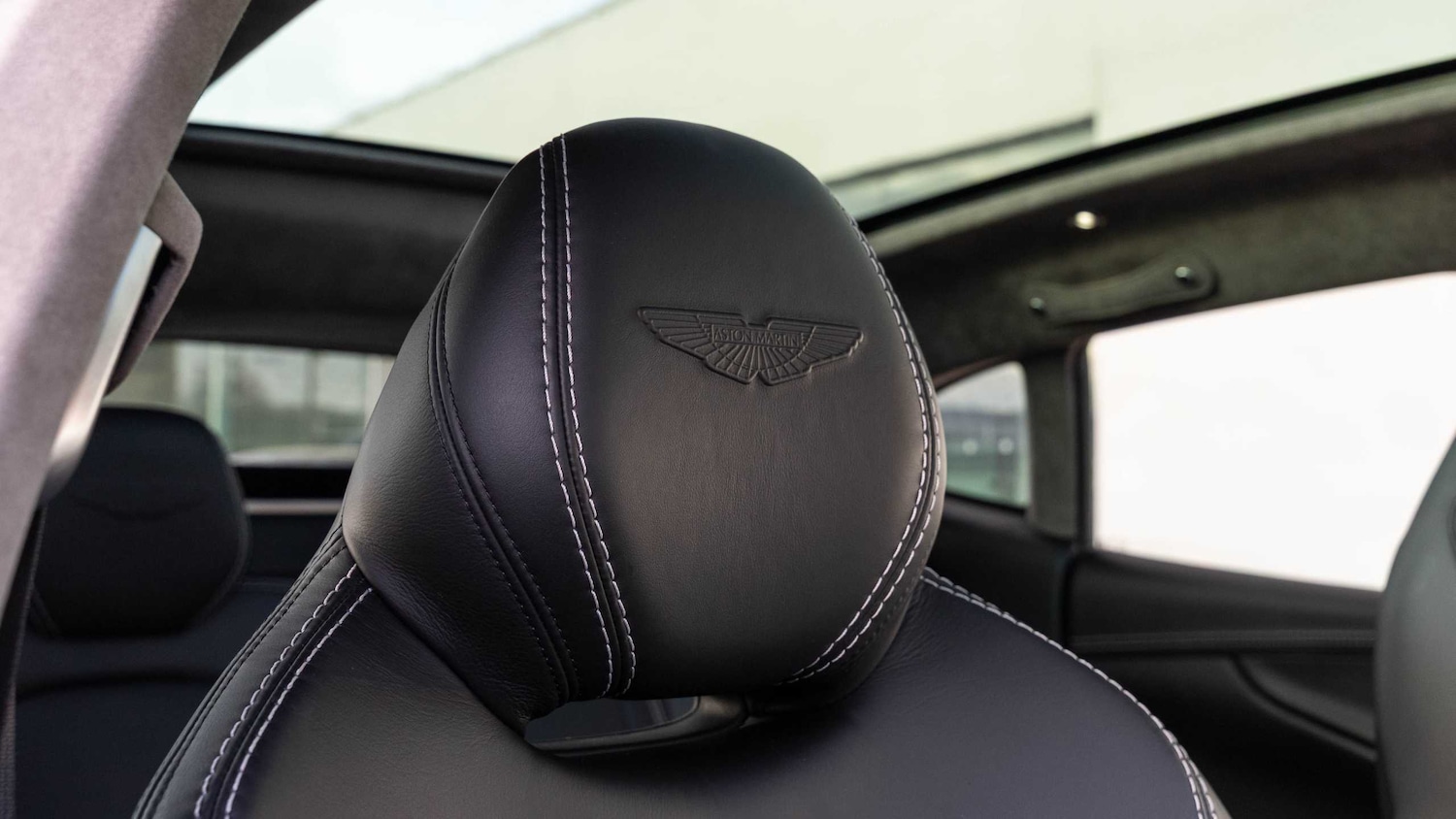 Used Aston Martin DBX 2021 for sale - 77270105: Photo 27