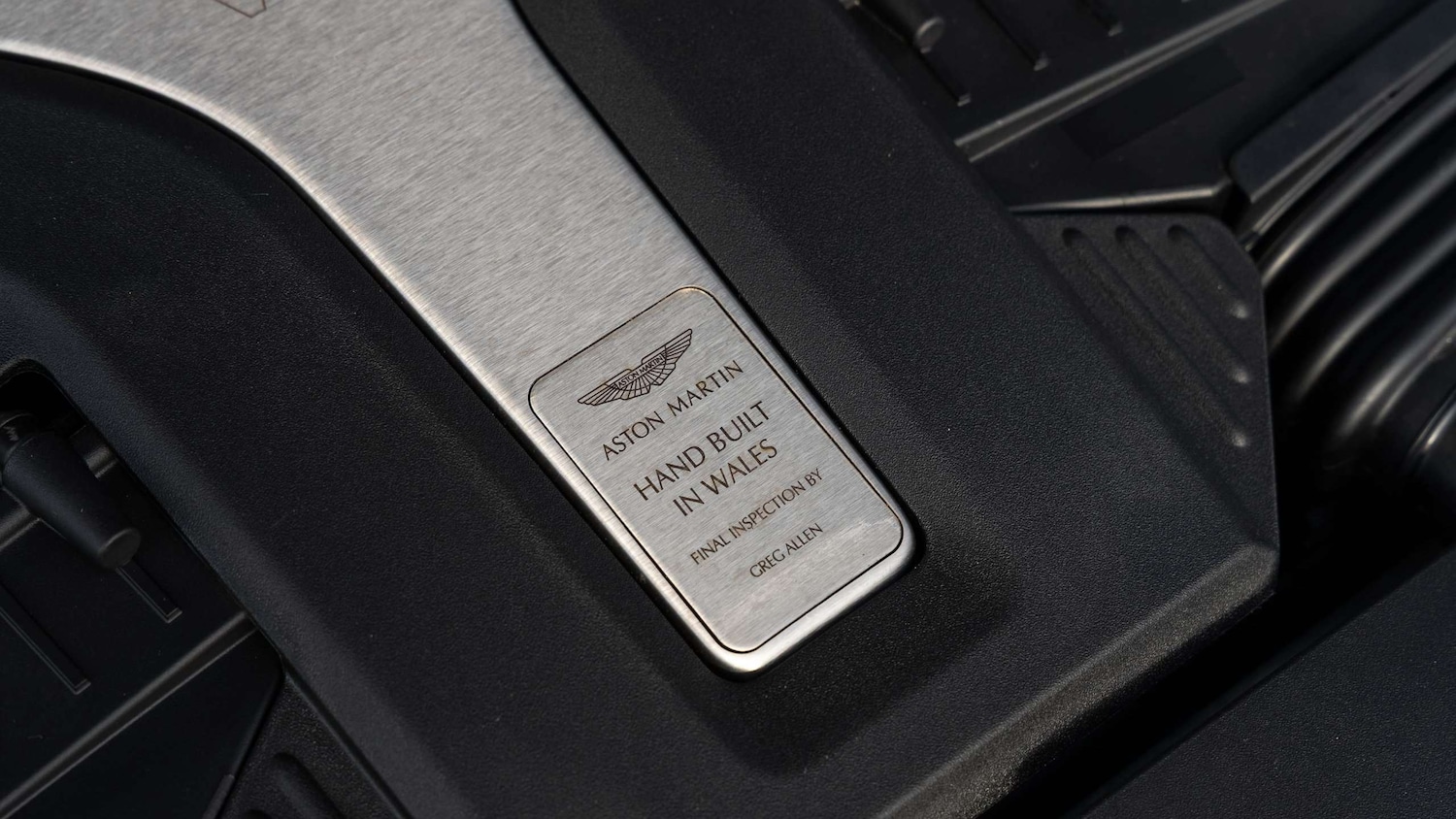 Used Aston Martin DBX 2021 for sale - 77083113: Photo 31