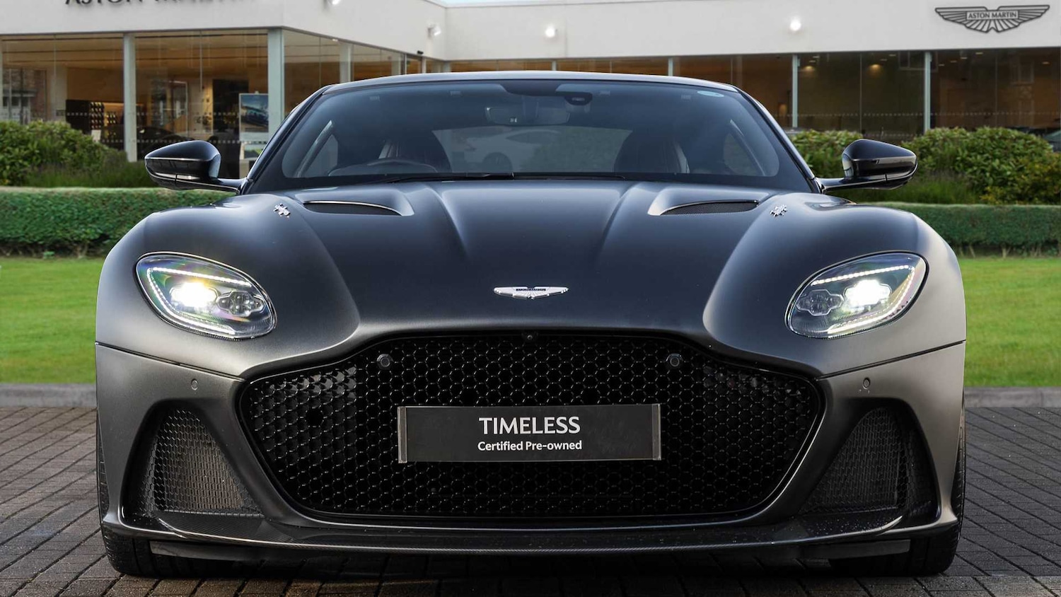 Used Aston Martin DBS 2021 for sale - 77414956: Photo 7