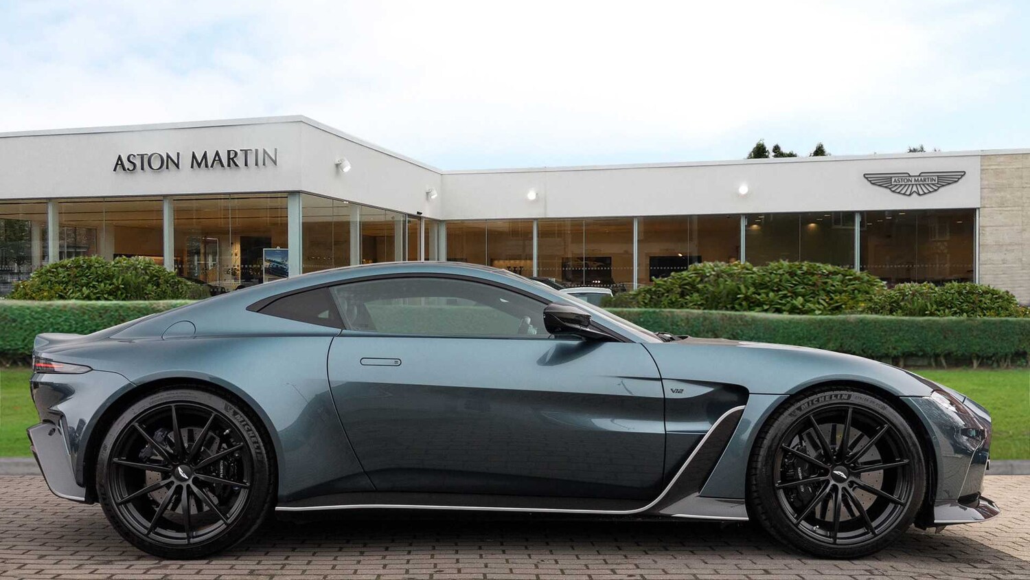 Used Aston Martin Vantage 2022 for sale - 77827269: Photo 13