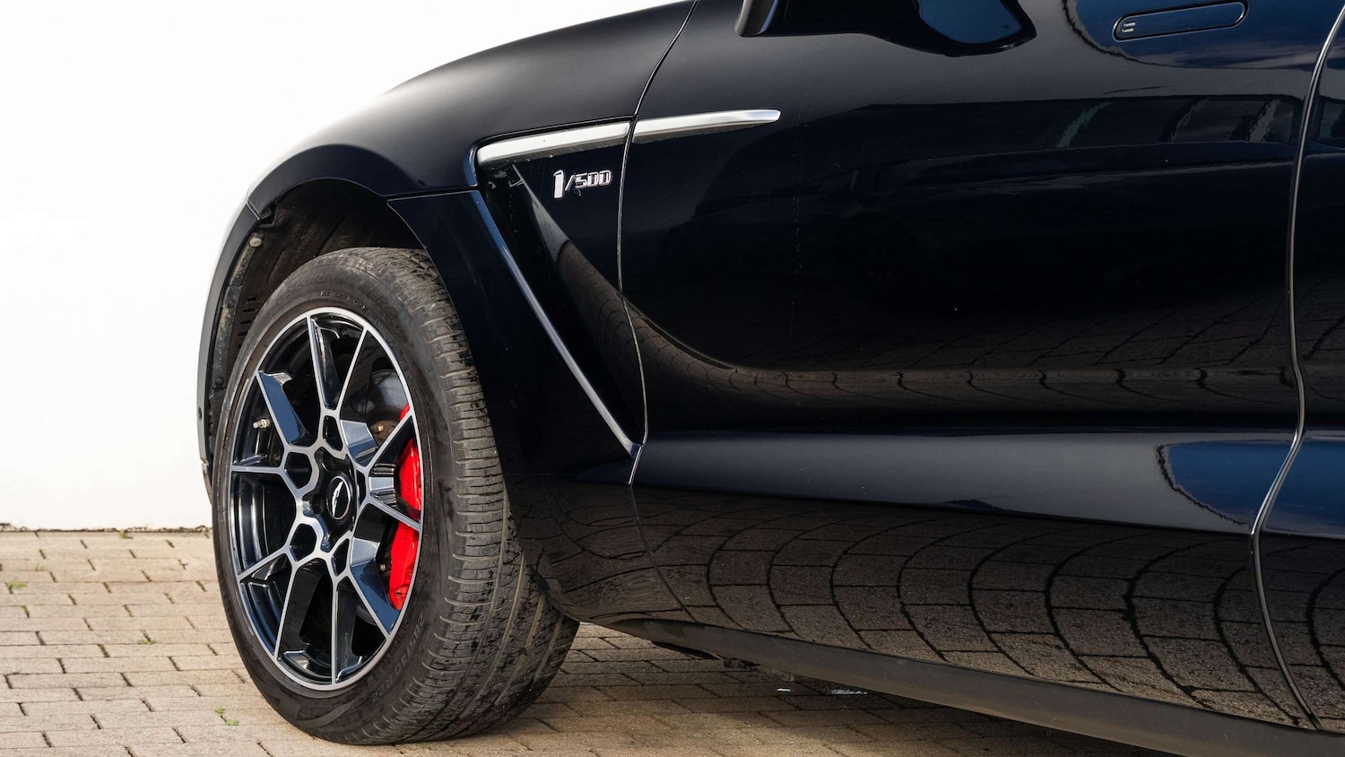 Used Aston Martin DBX 2020 for sale - 76842856: Photo 9