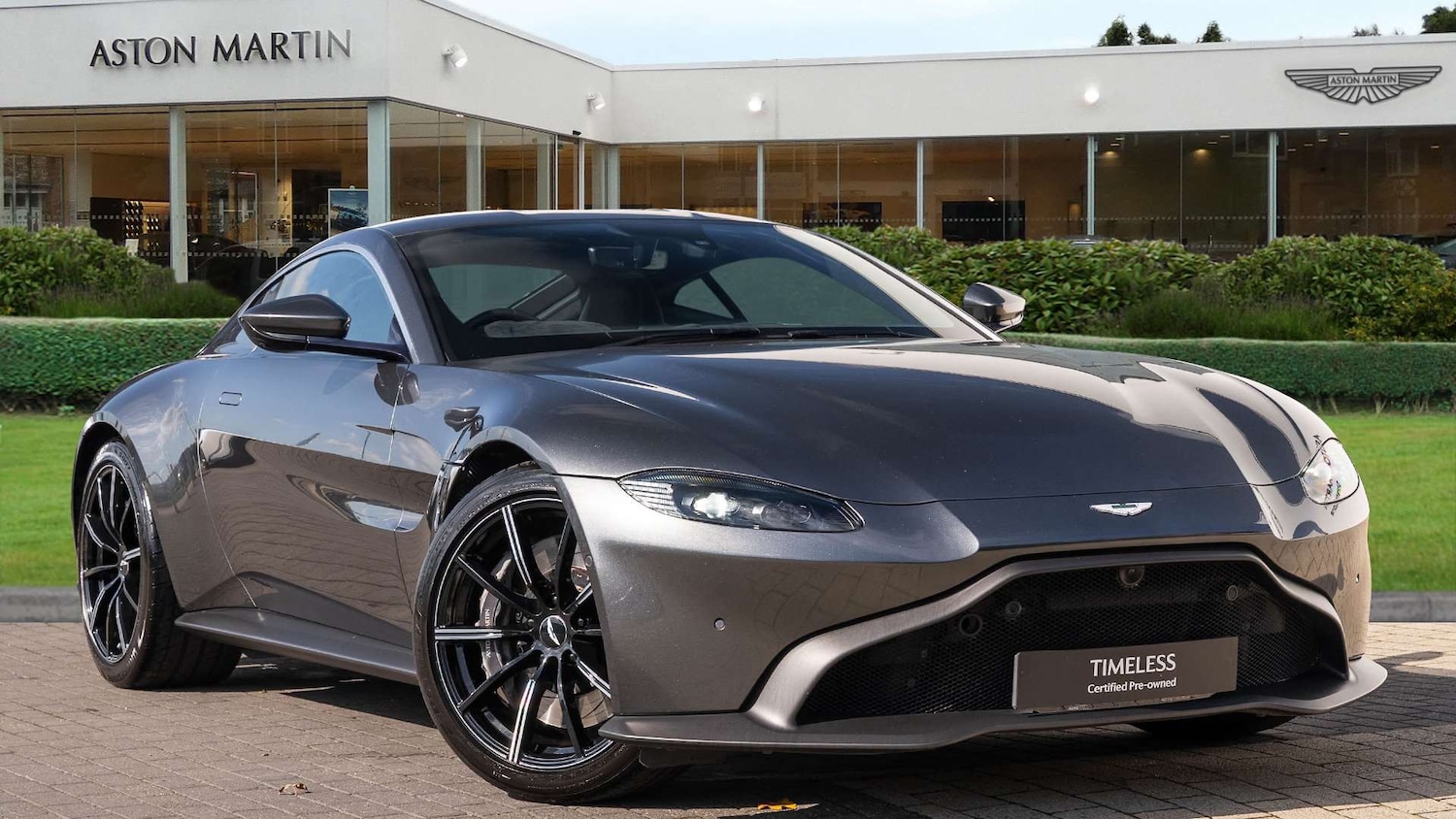 Used Aston Martin Vantage 2019 for sale - 76141491: Photo 1