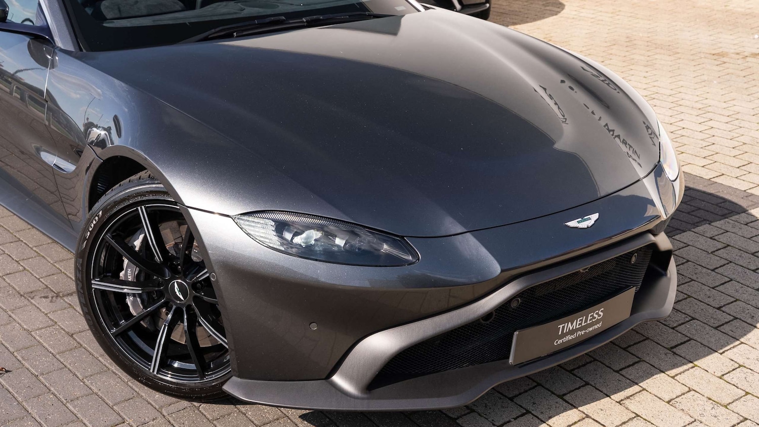 Used Aston Martin Vantage 2019 for sale - 76141491: Photo 19