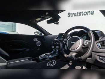 Used Aston Martin Vantage 2019 for sale - 76141491: Photo