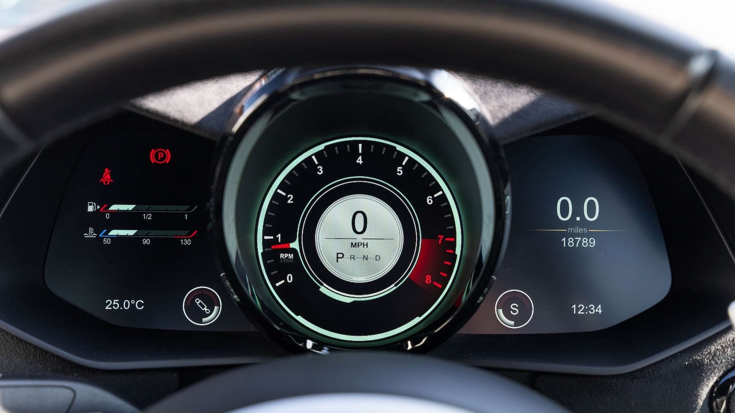 Used Aston Martin Vantage 2019 for sale - 76141491: Photo 6