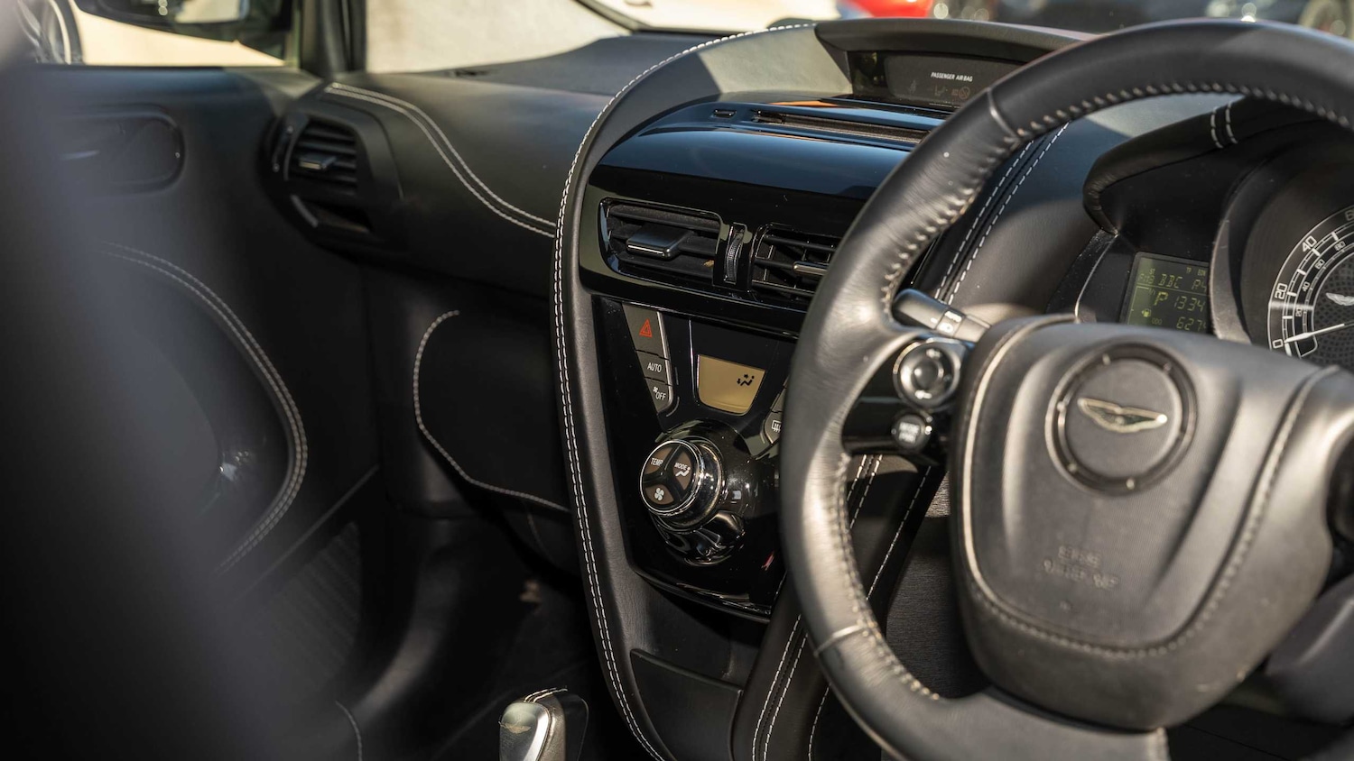 Used Aston Martin Cygnet 2012 for sale - 78024369: Photo 10