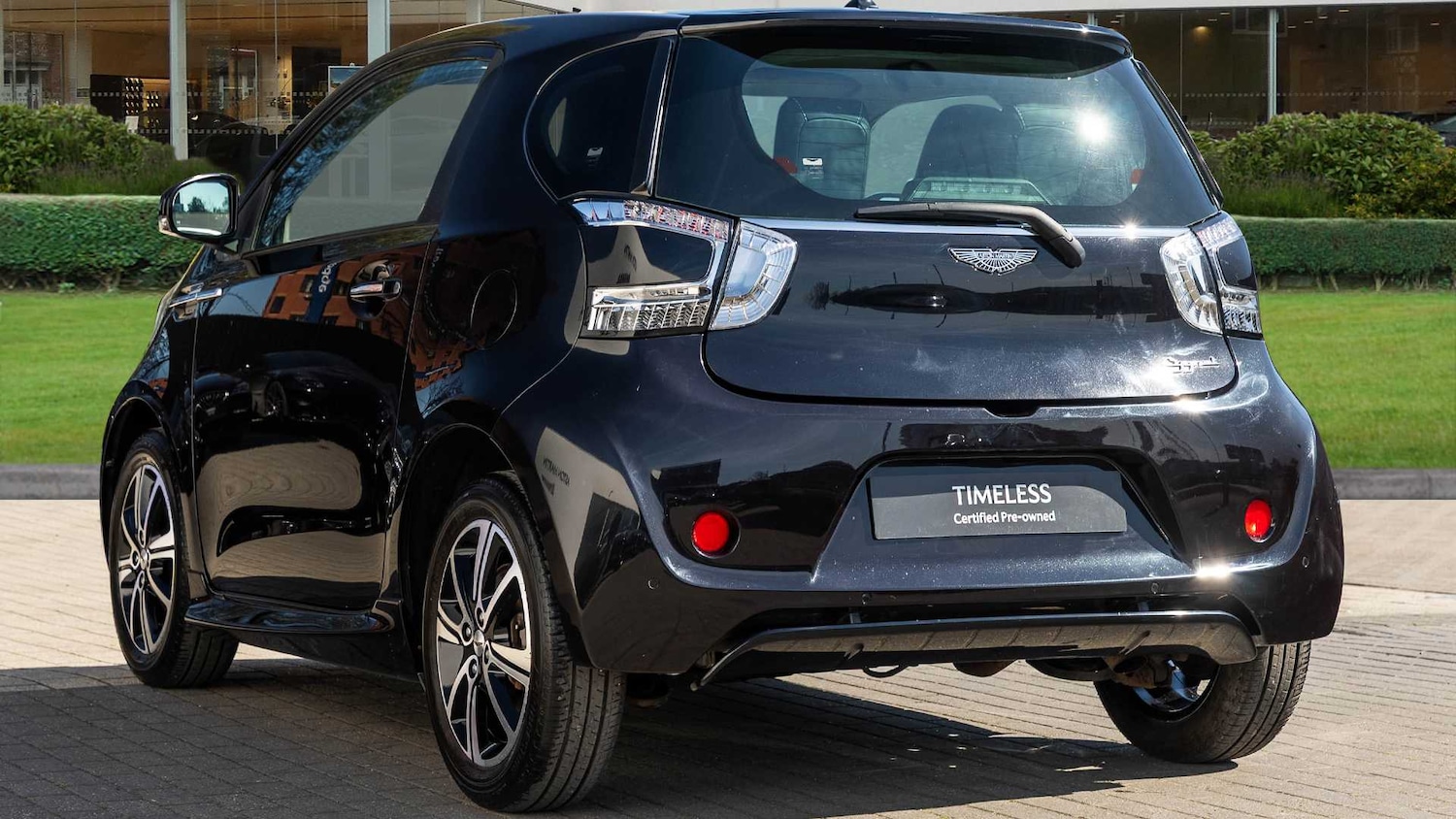 Used Aston Martin Cygnet 2012 for sale - 78024369: Photo 2