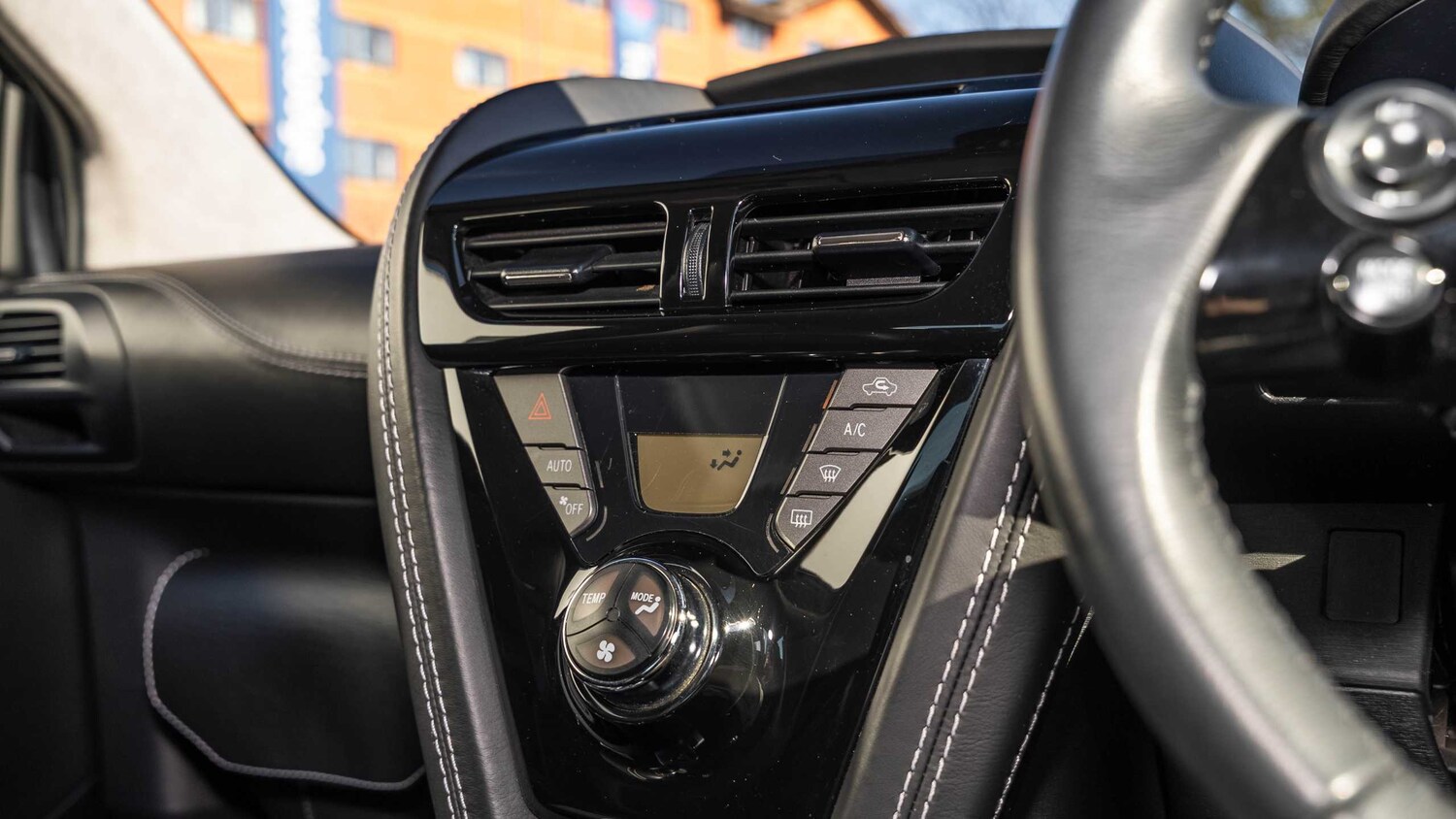 Used Aston Martin Cygnet 2012 for sale - 78024369: Photo 21