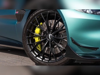 Used Aston Martin Vantage 2021 for sale - 76075304: Photo