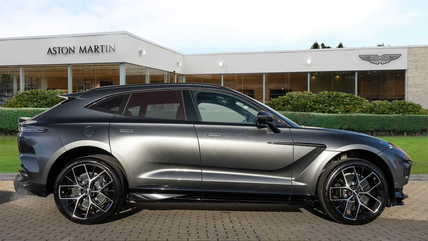 Used Aston Martin DBX 2024 for sale - 76955265: Photo 13