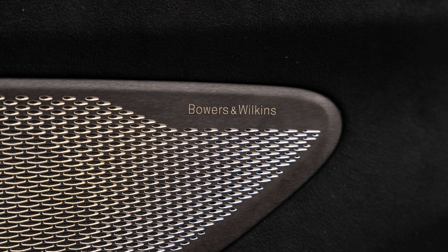 Used Aston Martin Vantage 2024 for sale - 76113525: Photo 22