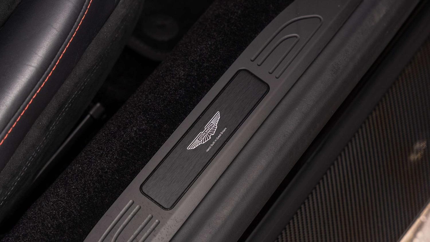 Used Aston Martin Vantage 2024 for sale - 76113525: Photo 23