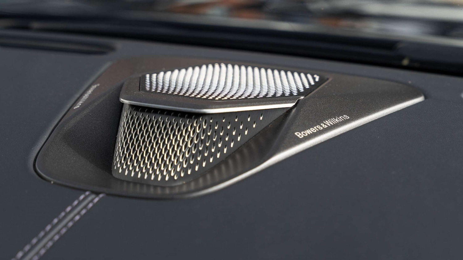 Used Aston Martin Vantage 2024 for sale - 76113525: Photo 29