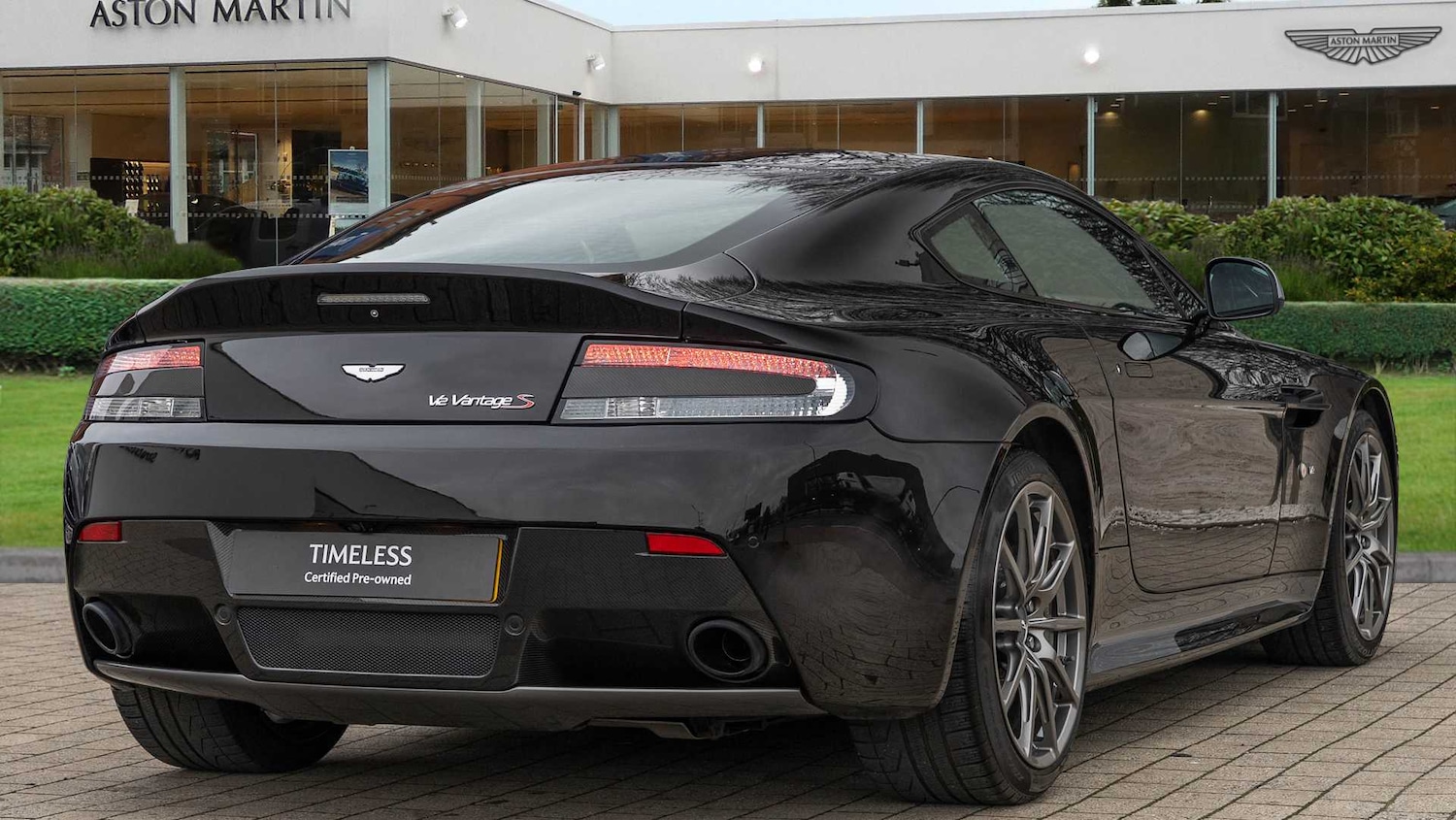 Used Aston Martin Vantage 2017 for sale - 77628218: Photo 15