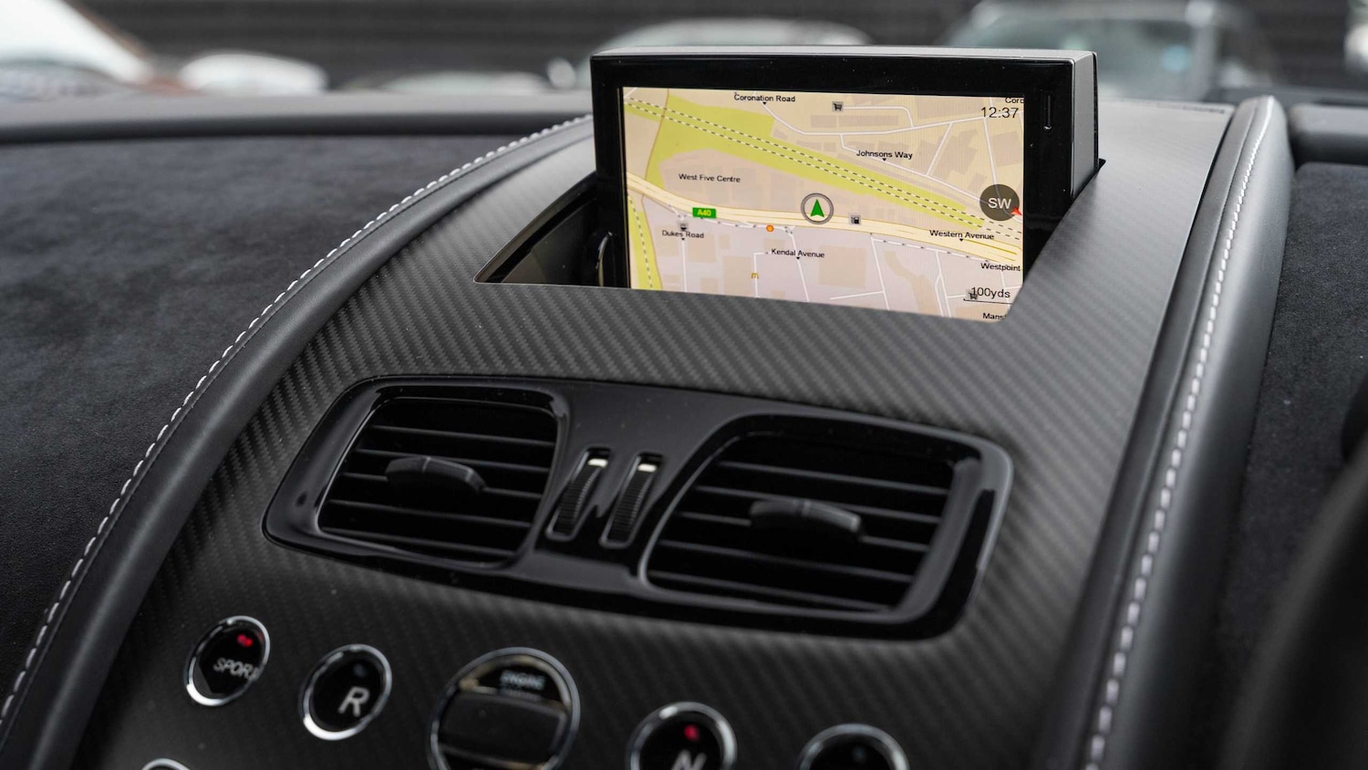 Used Aston Martin Vantage 2017 for sale - 77628218: Photo 25