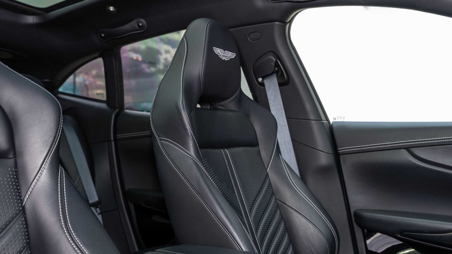 Used Aston Martin DBX for sale - 78089676: Photo 13