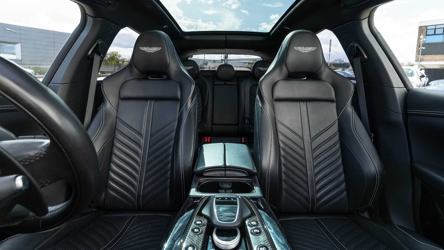 Used Aston Martin DBX for sale - 78089676: Photo 34