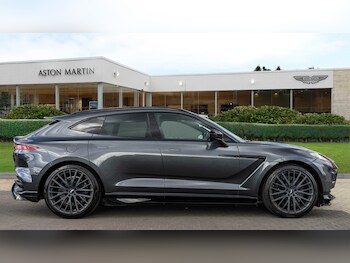 Used Aston Martin DBX 2023 for sale - 78089676: Photo