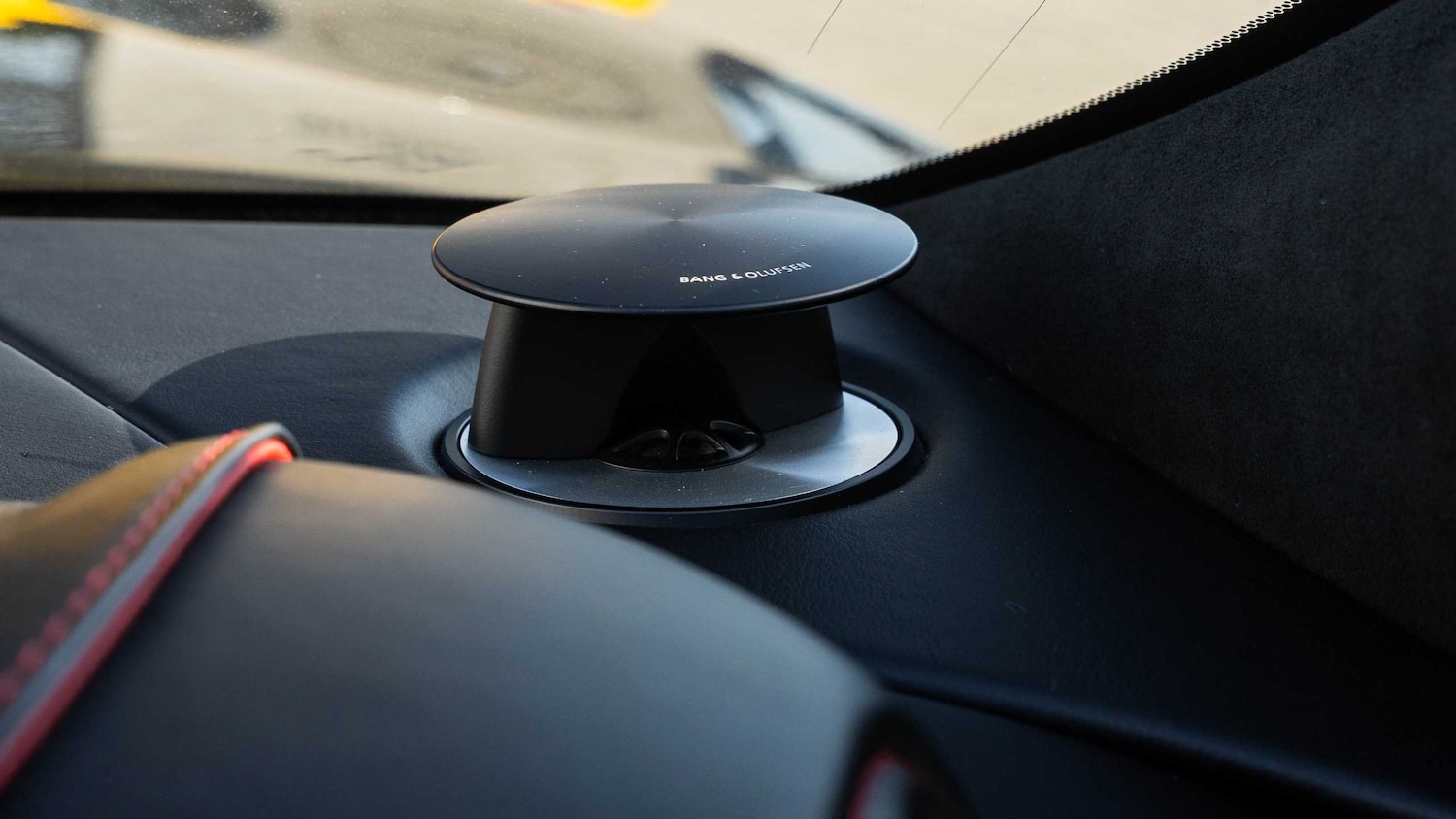 Used Aston Martin DBS 2019 for sale - 77661251: Photo 24