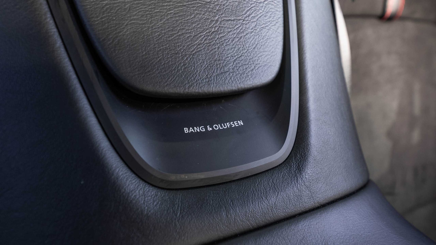 Used Aston Martin DBS 2019 for sale - 77661251: Photo 29