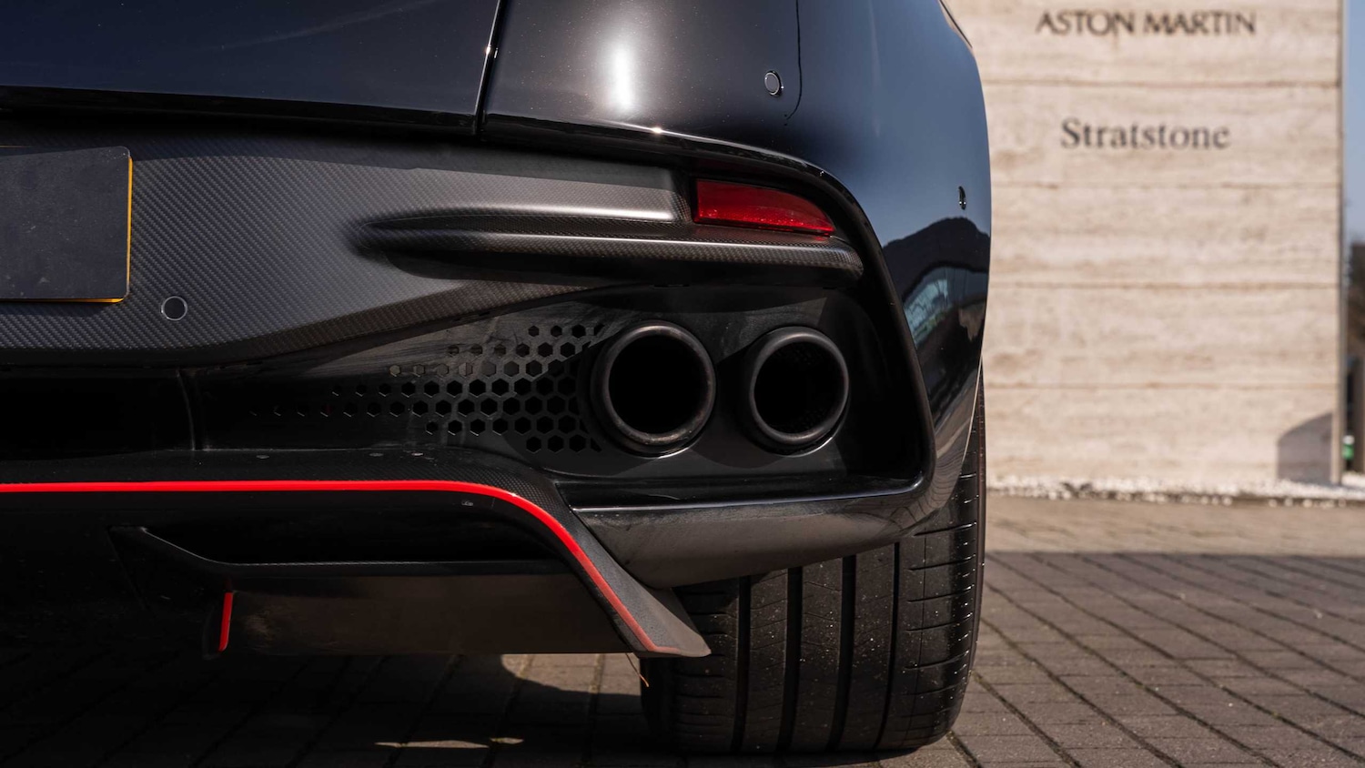 Used Aston Martin DBS 2019 for sale - 77661251: Photo 34