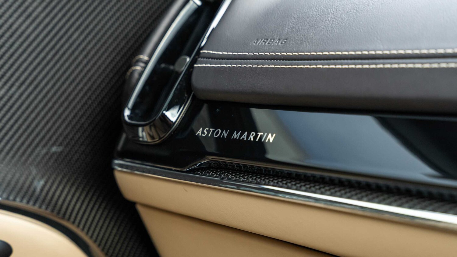 Used Aston Martin DBX 2024 for sale - 77540673: Photo 11