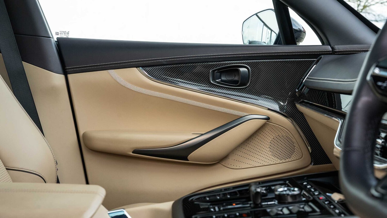 Used Aston Martin DBX 2024 for sale - 77540673: Photo 13