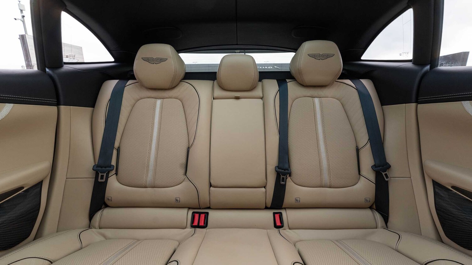 Used Aston Martin DBX 2024 for sale - 77540673: Photo 33