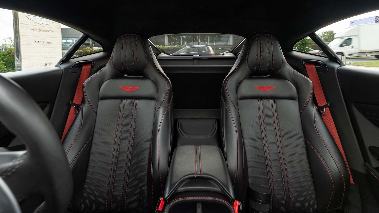 Used Aston Martin Vantage 2021 for sale - 76351732: Photo 13
