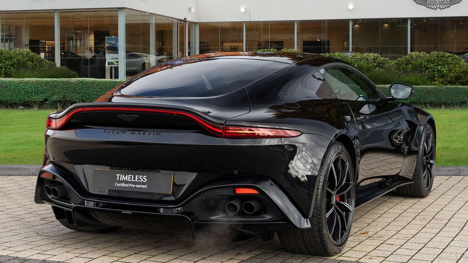 Used Aston Martin Vantage 2021 for sale - 76351732: Photo 16