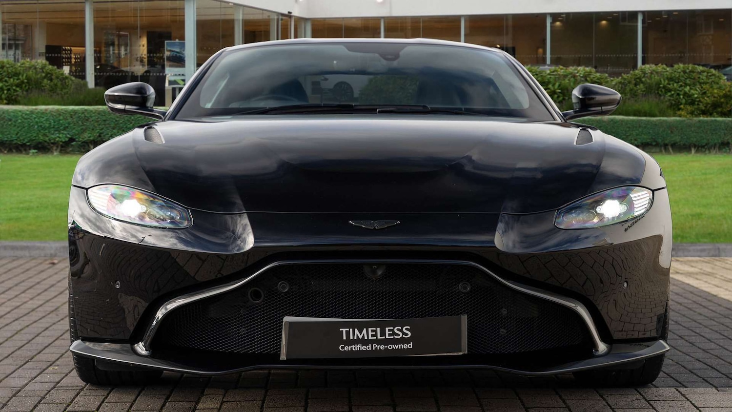 Used Aston Martin Vantage 2021 for sale - 76351732: Photo 7