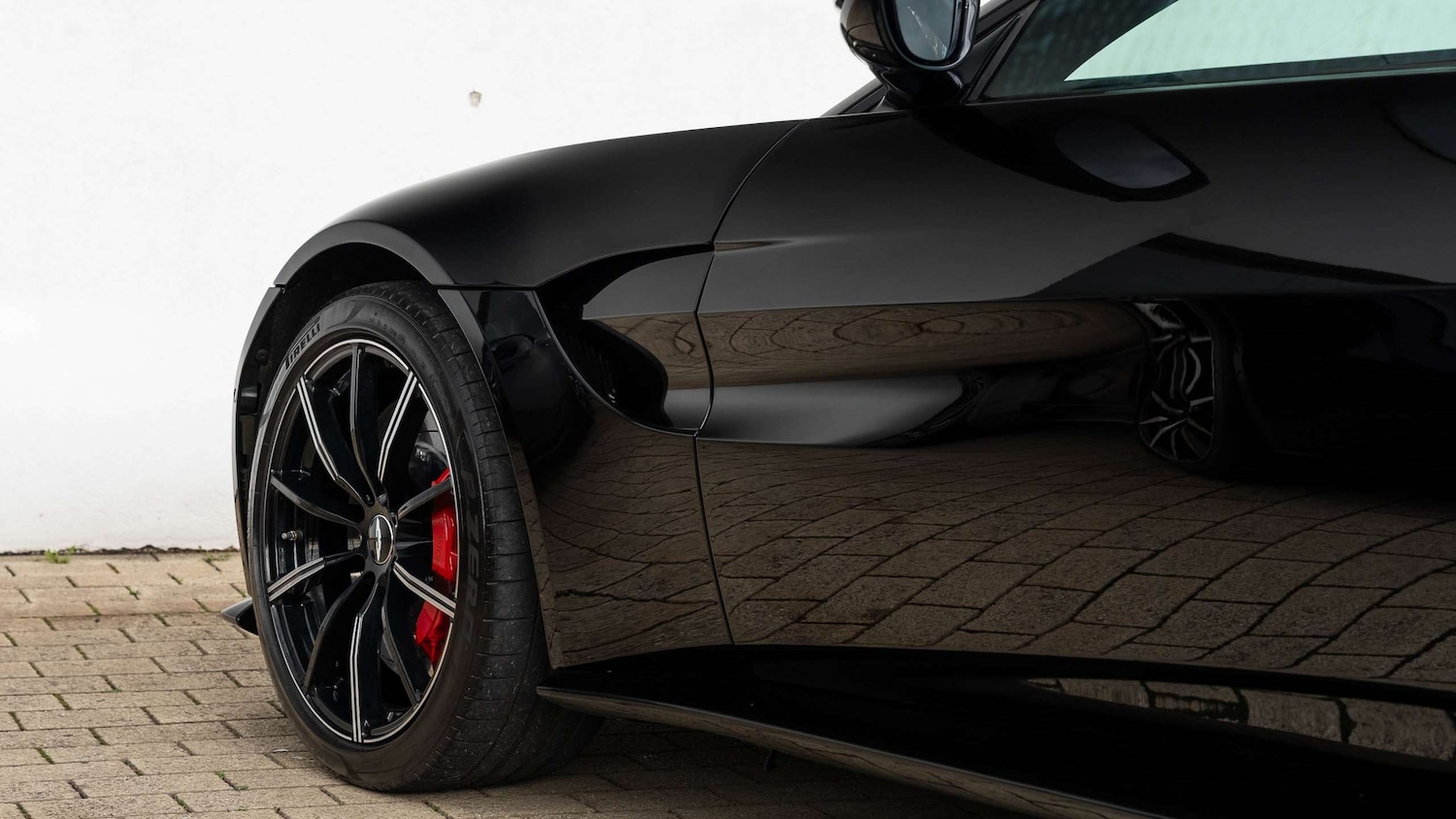 Used Aston Martin Vantage 2021 for sale - 76351732: Photo 9
