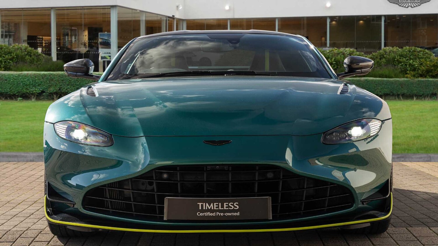 Used Aston Martin Vantage 2021 for sale - 77914149: Photo 6