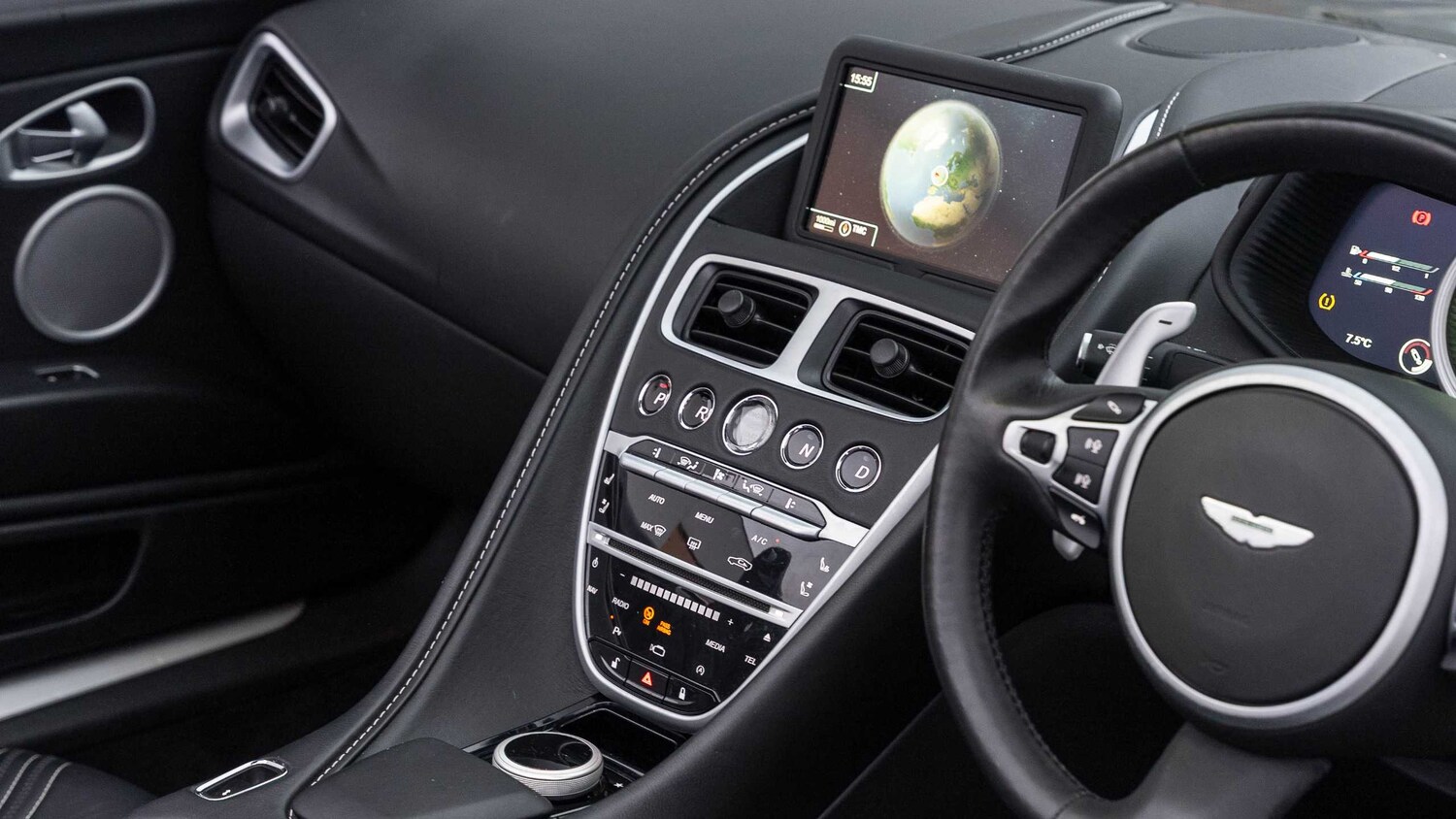 Used Aston Martin DB11 2019 for sale - 77373836: Photo 10