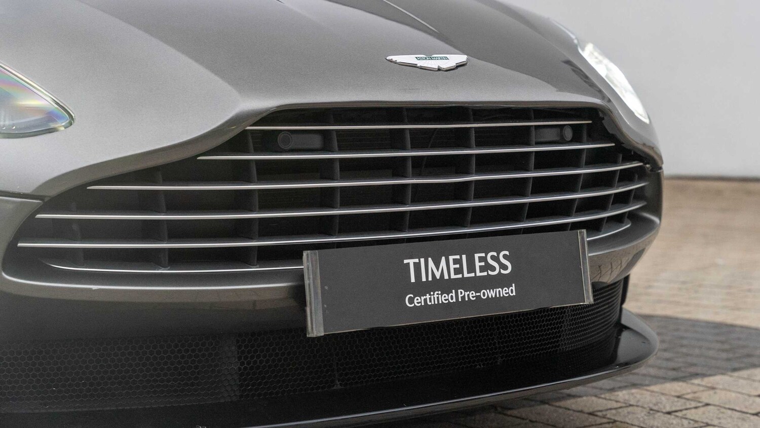 Used Aston Martin DB11 2019 for sale - 77373836: Photo 22