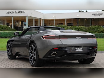 Used Aston Martin DB11 2019 for sale - 77373836: Photo