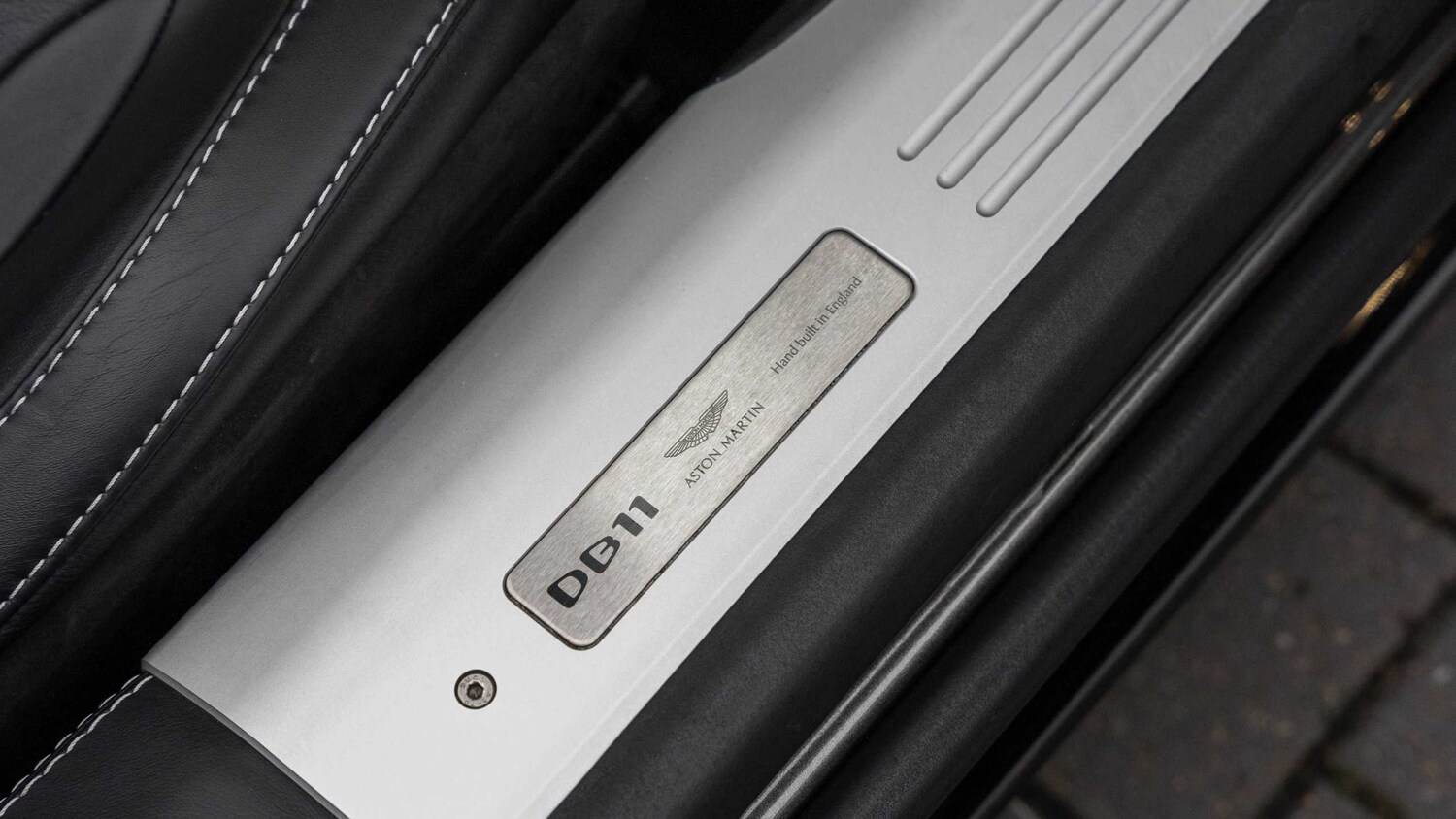 Used Aston Martin DB11 2019 for sale - 77373836: Photo 30