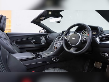 Used Aston Martin DB11 2019 for sale - 77373836: Photo