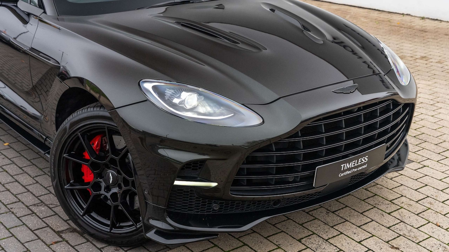 Used Aston Martin DBX 2022 for sale - 76624593: Photo 17