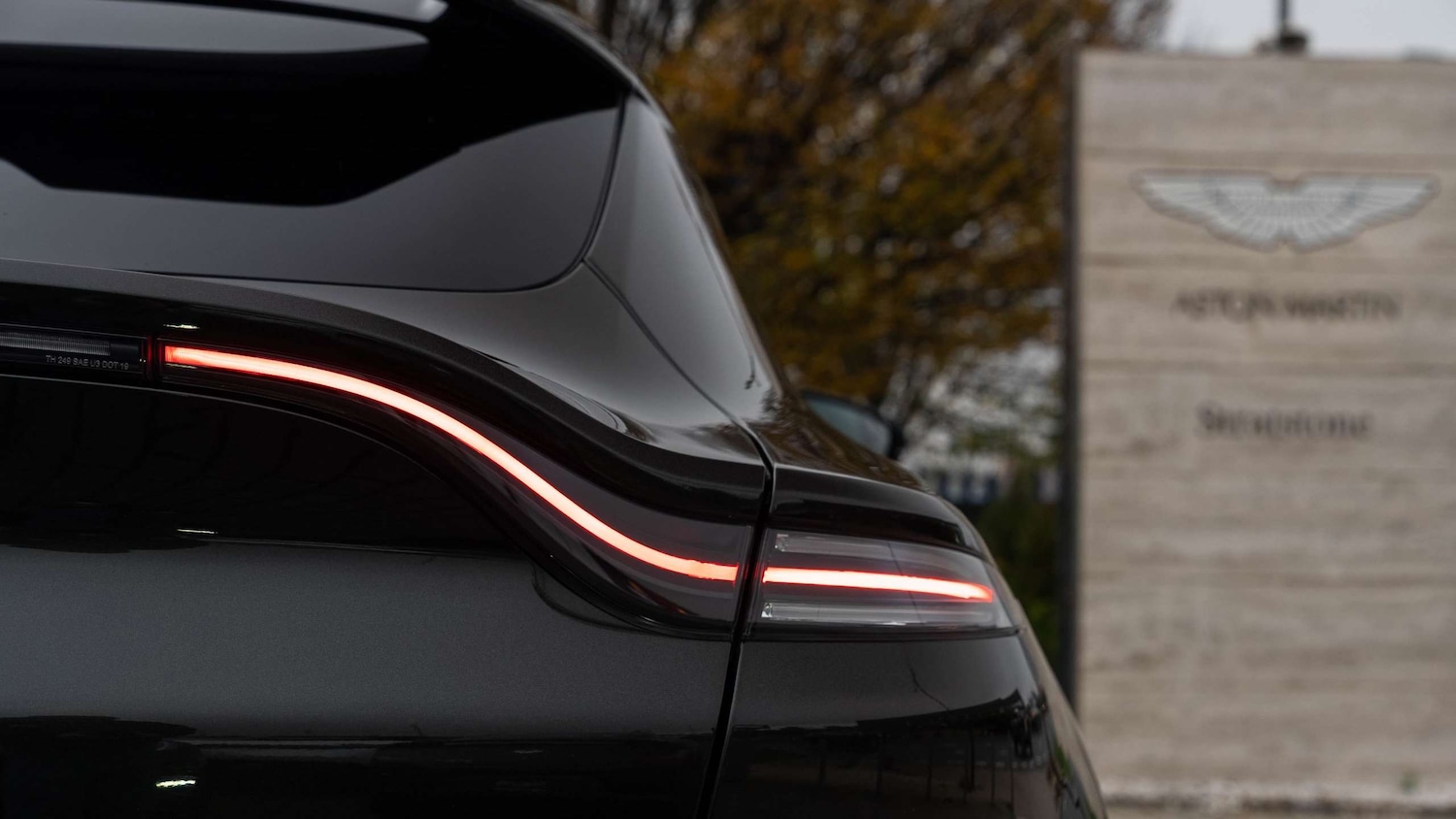 Used Aston Martin DBX 2022 for sale - 76624593: Photo 18