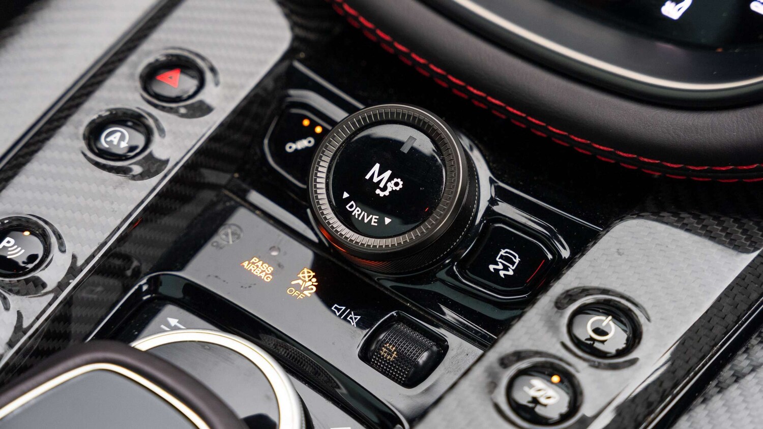 Used Aston Martin DBX 2022 for sale - 76624593: Photo 32