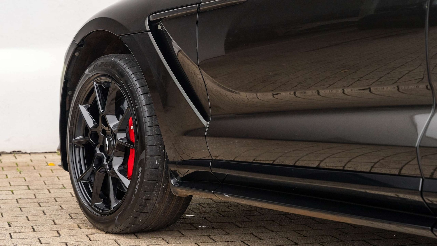 Used Aston Martin DBX 2022 for sale - 76624593: Photo 9