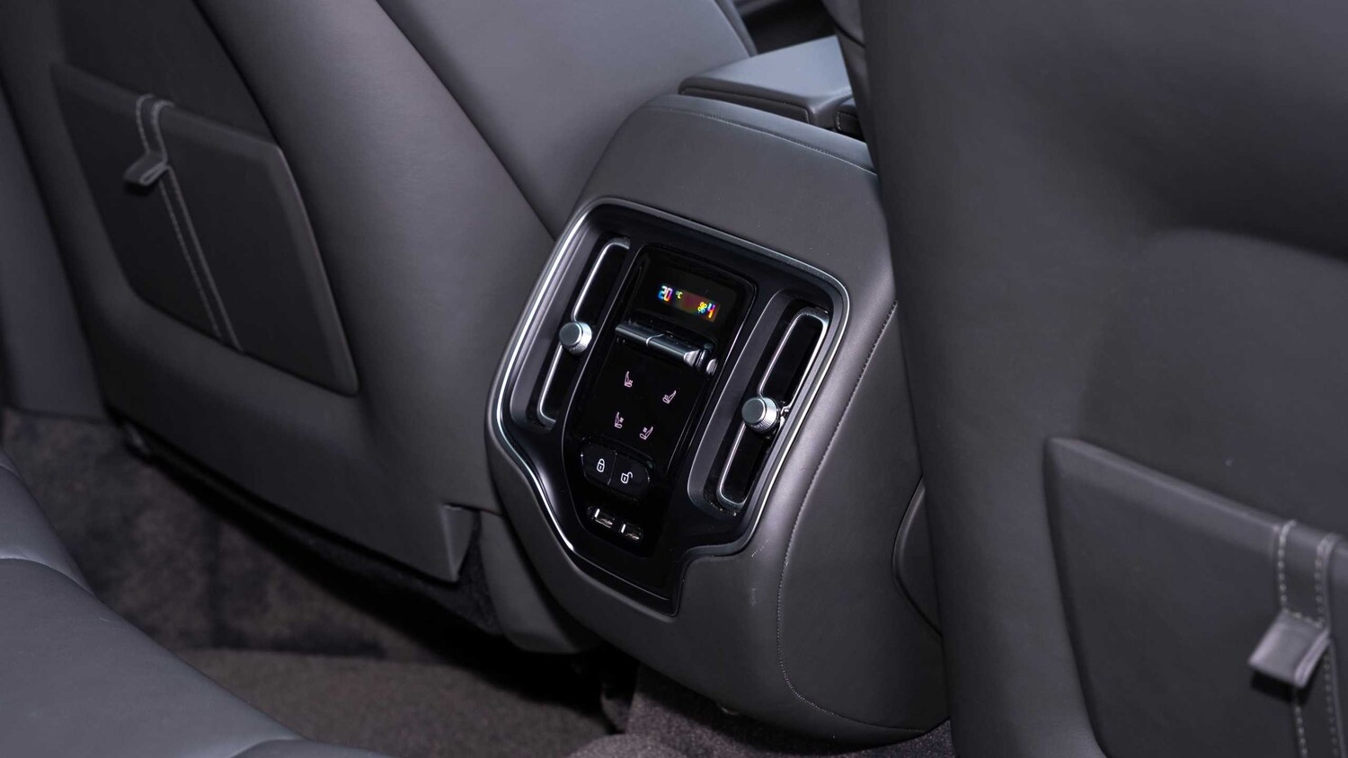 Used Aston Martin DBX for sale - 78089695: Photo 14