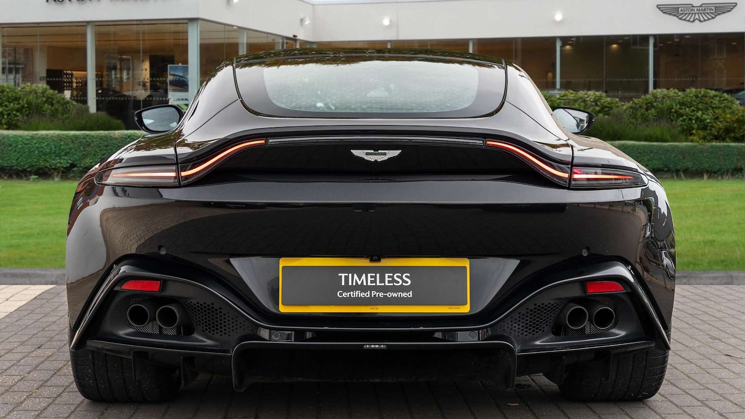 Used Aston Martin Vantage 2020 for sale - 76339550: Photo 14