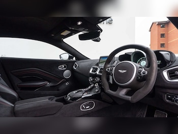 Used Aston Martin Vantage 2020 for sale - 77615350: Photo