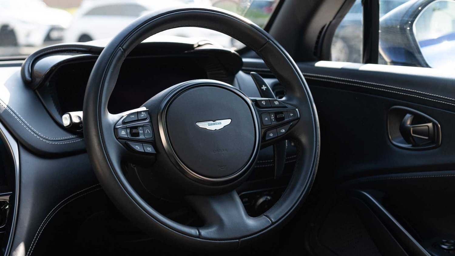 Used Aston Martin DBX 2024 for sale - 76827619: Photo 11