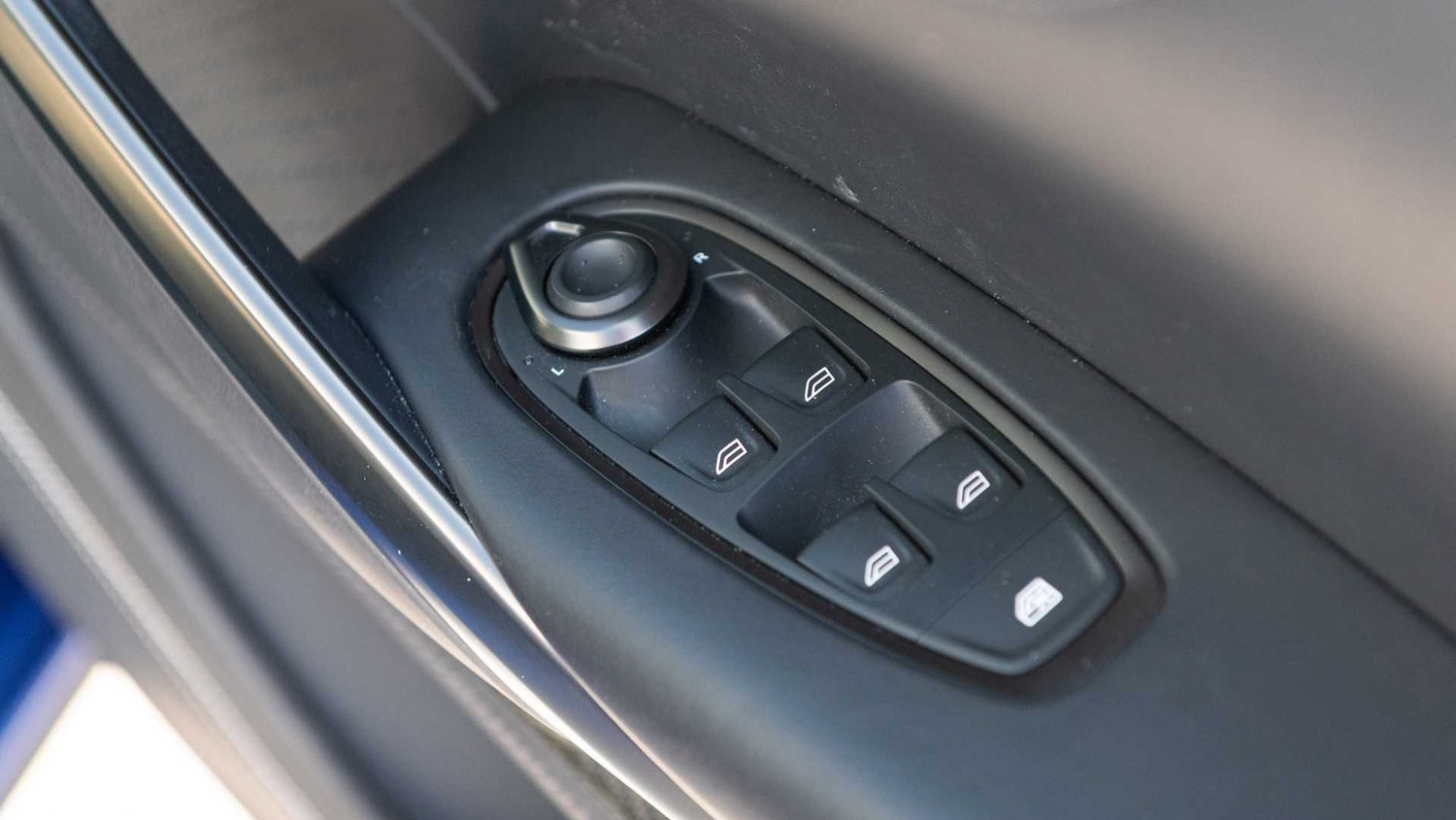 Used Aston Martin DBX 2024 for sale - 76827619: Photo 35