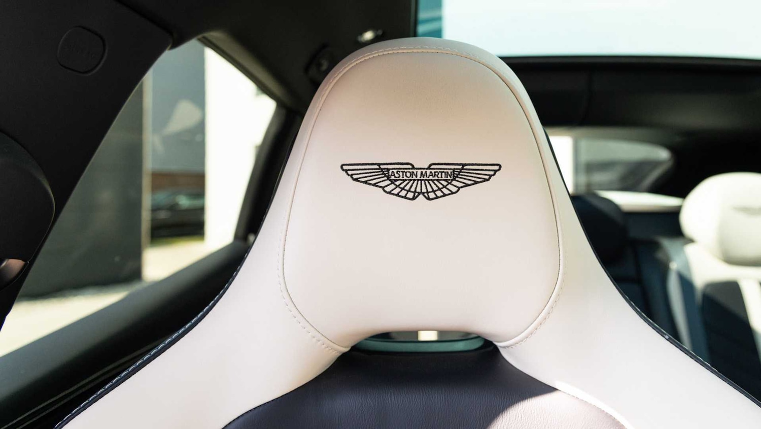 Used Aston Martin DBX 2024 for sale - 76827619: Photo 5