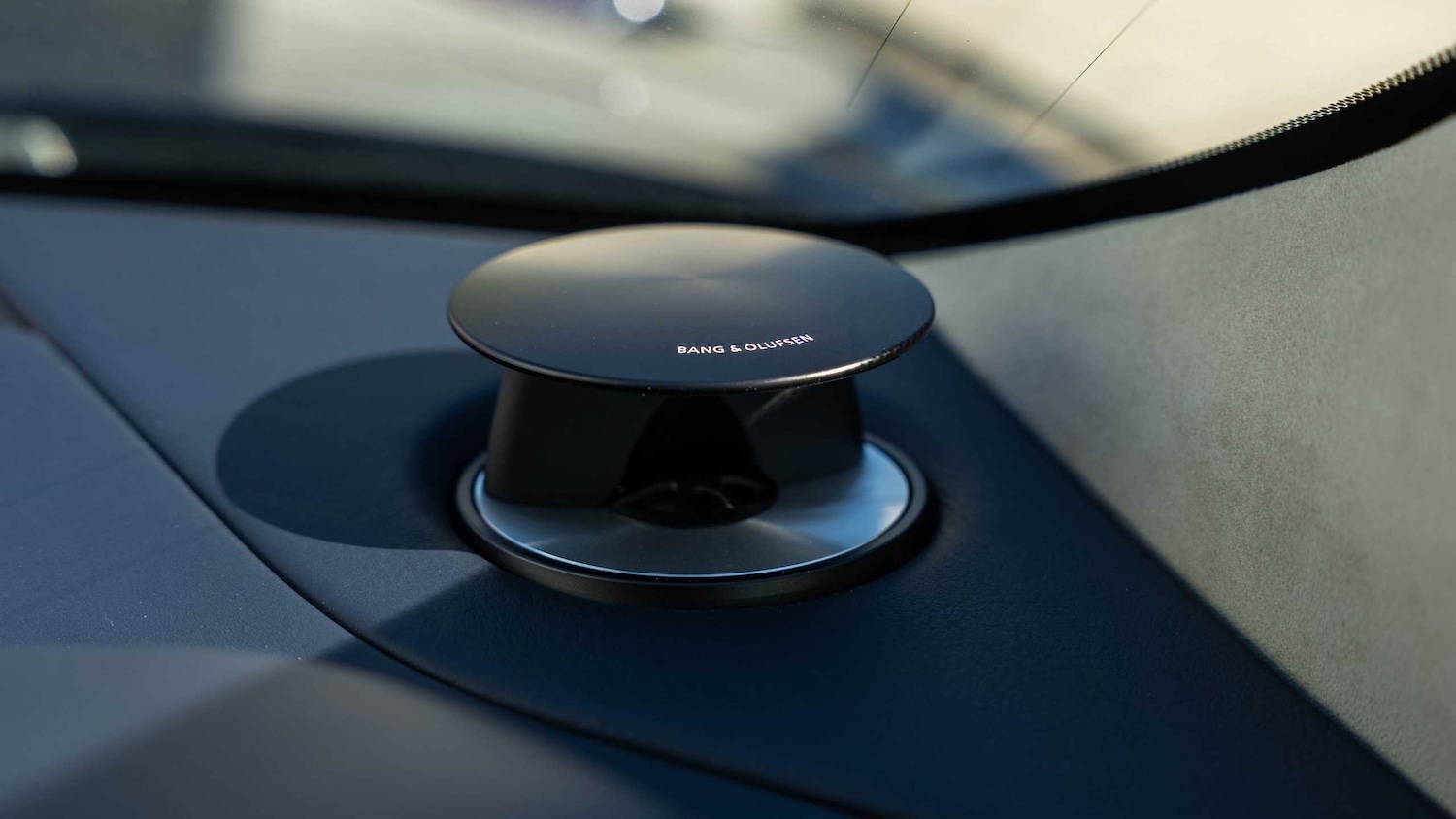 Used Aston Martin DB11 2018 for sale - 78010487: Photo 11