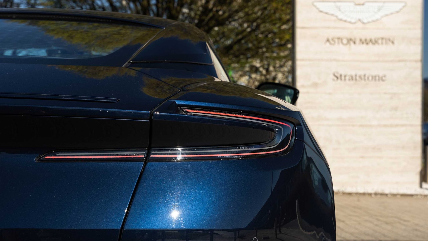 Used Aston Martin DB11 2018 for sale - 78010487: Photo 25